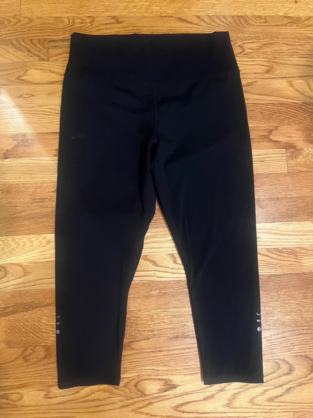 Elastique Athletics Lymphatic High-Rise Cropped Leggings